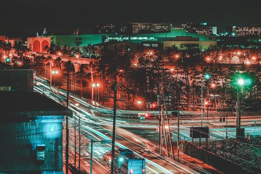Depiction of road traffic symbolizing internet traffic
